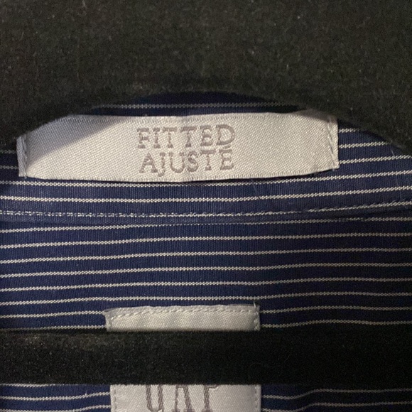 A mens blue and white striped dress shirt in large - Picture 4 of 6